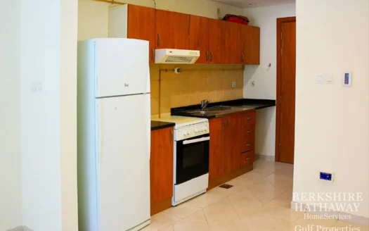 STUDIO FOR SALE | THE CRESCENT B | VACANT IN OCTOBER