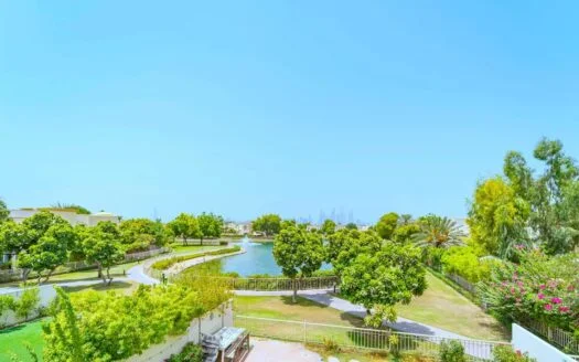 LAKE VIEW | CONVERTED 4 BEDROOM | VACANT