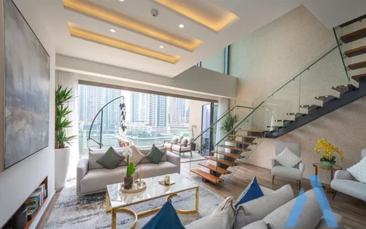 Duplex Villa | Fully Furnished | Upgraded | VOT