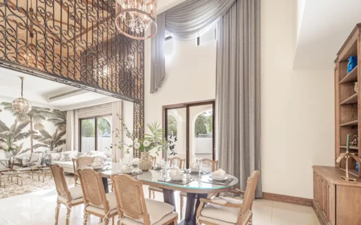 EXCLUSIVE | DRIVEWAY | BIGGEST PLOT | UPGRADED